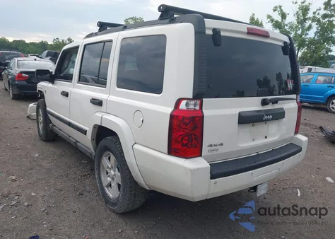 2006 Jeep Commander из США, поврежденный, VIN 1J8HG48N16C212153